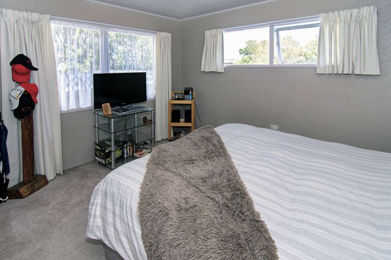 Photo of property in 28 Third Street, Lansdowne, Masterton, 5810