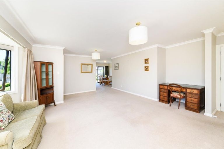 Photo of property in 12 Barnett Drive, Marton, 4710
