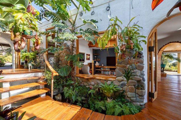 Photo of property in 335 Patons Rock Road, Puramahoi, Takaka, 7182