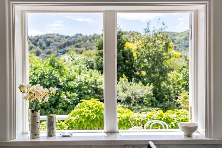 Photo of property in 12 Cheviot Road, Lowry Bay, Lower Hutt, 5013