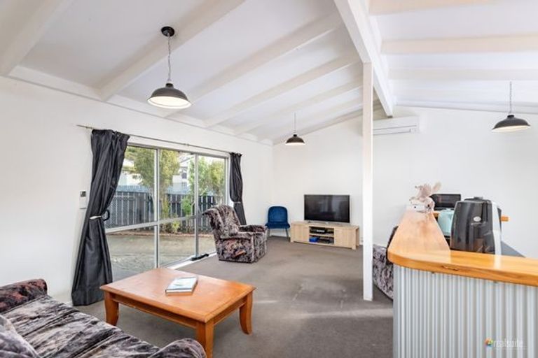 Photo of property in 151b George Street, Stokes Valley, Lower Hutt, 5019