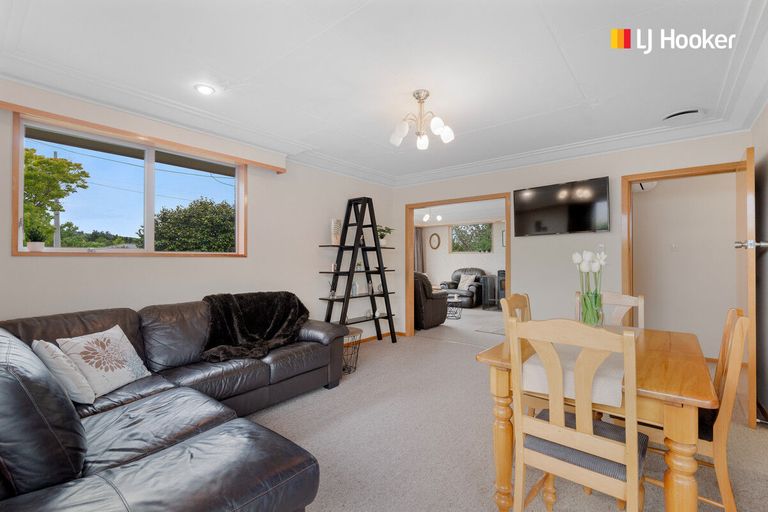 Photo of property in 19 Thames Street, Mosgiel, 9024