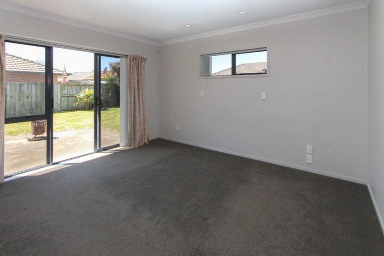 Photo of property in 15 Sarah Place, Papamoa Beach, Papamoa, 3118