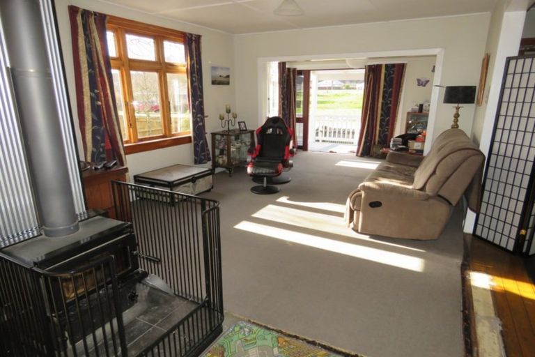 Photo of property in 6 Victory Street, Reefton, 7830