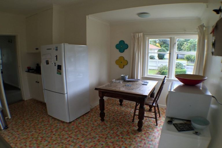 Photo of property in 6 Manuka Street, Hokowhitu, Palmerston North, 4410