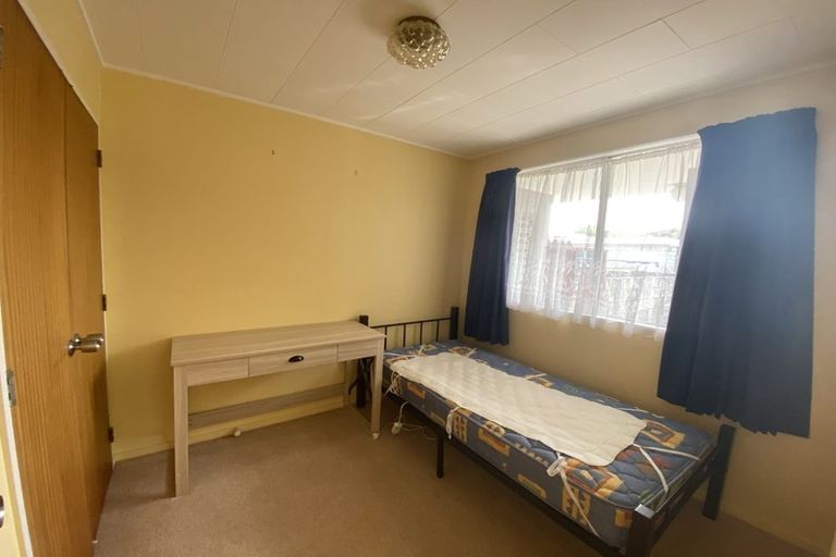 Photo of property in 4/21 Seddon Street, Wallaceville, Upper Hutt, 5018