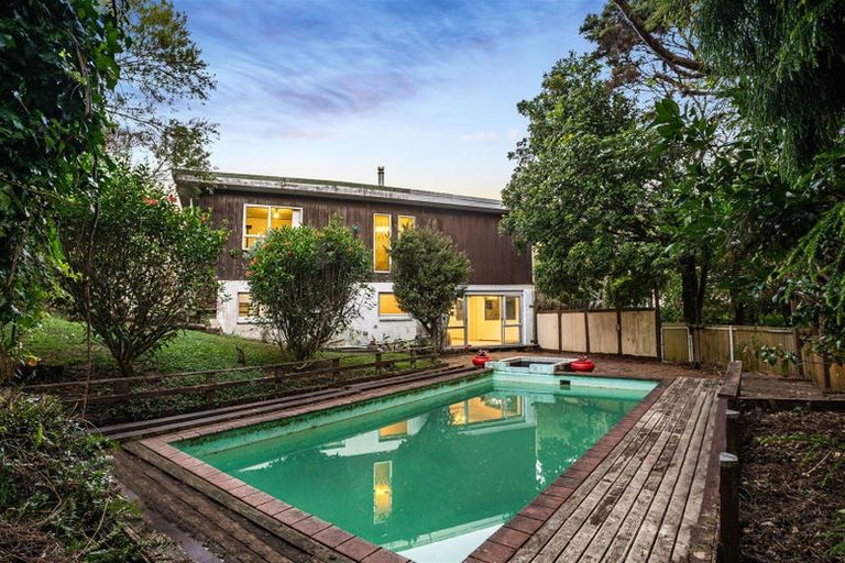 Photo of property in 25 Porritt Avenue, Chatswood, Auckland, 0626