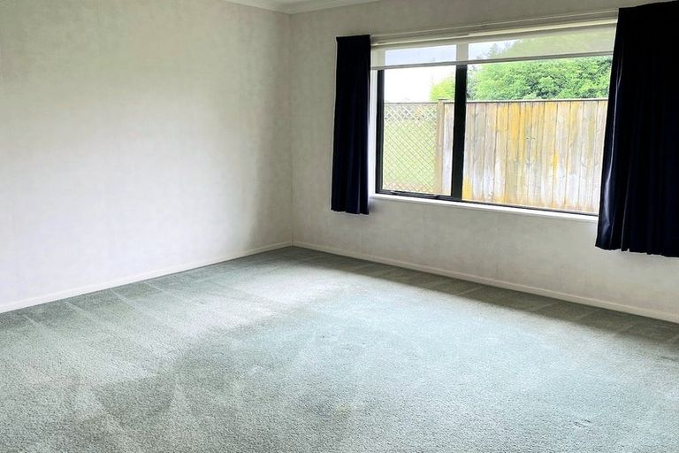 Photo of property in 34 Blackwood Drive, Wattle Downs, Auckland, 2103