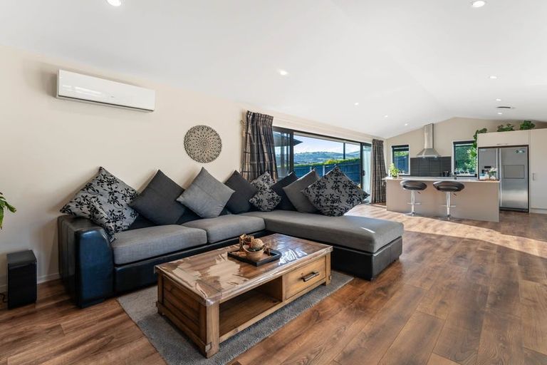 Photo of property in 25 Hillpark Drive, Pokeno, 2402