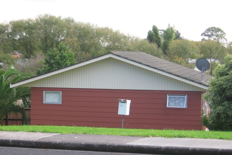 Photo of property in 35 Brunner Road, Glen Eden, Auckland, 0602