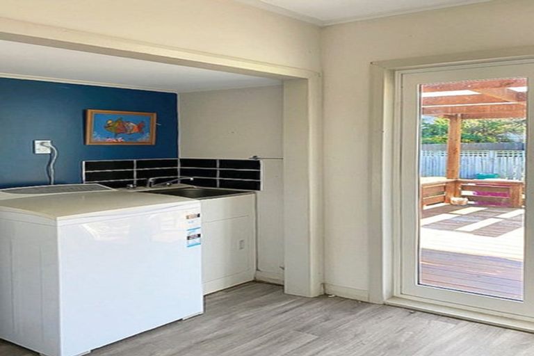 Photo of property in 4 Easton Street, Foxton, 4814