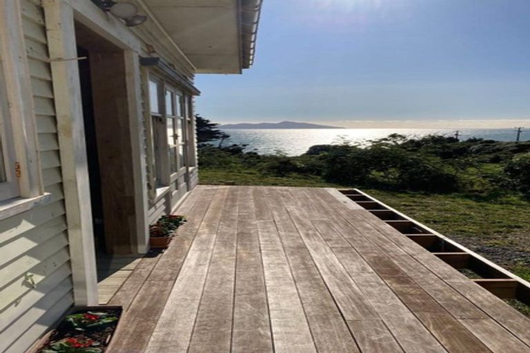 Photo of property in 5 Onepu Road, Pukerua Bay, 5026