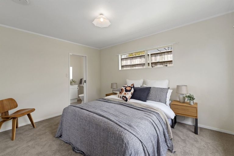 Photo of property in 7 Mercury Lane, Windsor Park, Auckland, 0632