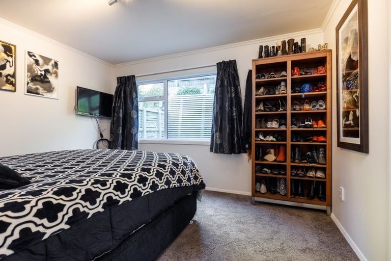 Photo of property in 7 Krishna Way, Khandallah, Wellington, 6035