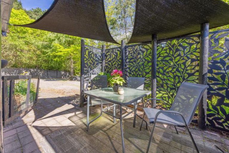 Photo of property in 128 Mangatarata Road, Waipukurau, 4285