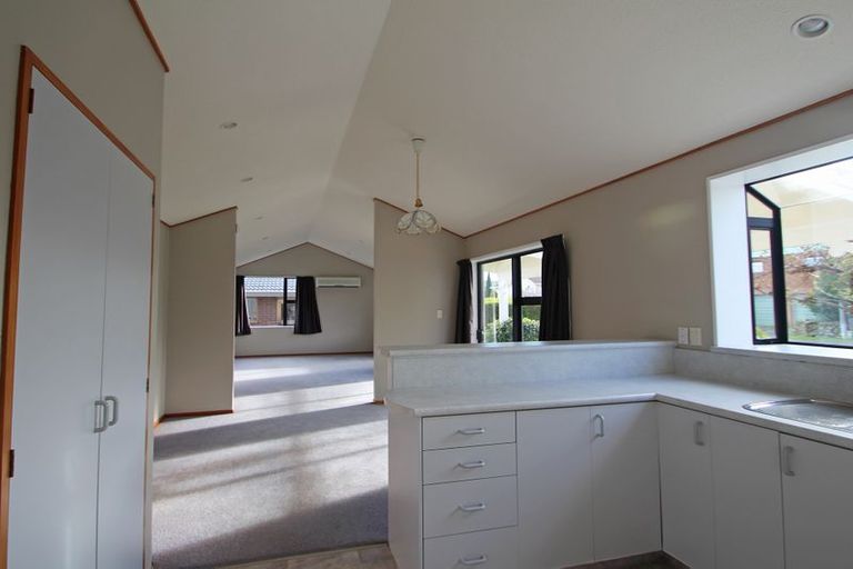 Photo of property in 22 Leven Street, South Hill, Oamaru, 9400