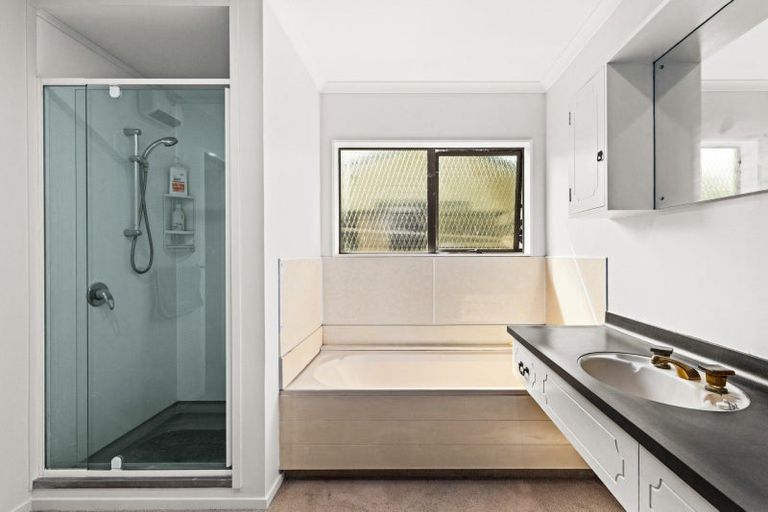 Photo of property in 10 Swansea Place, Tamatea, Napier, 4112