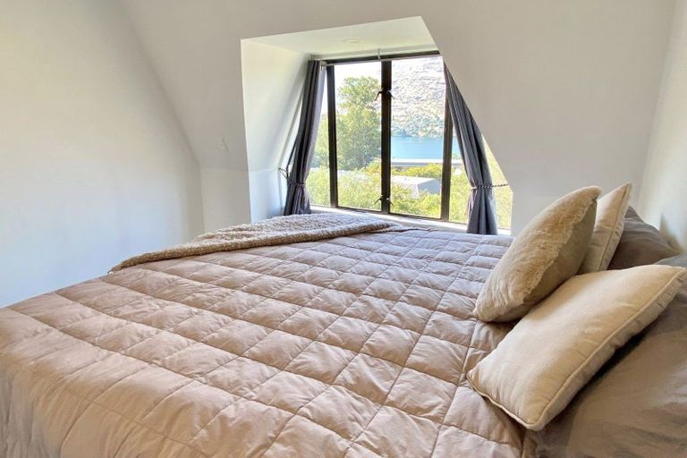Photo of property in Goldridge Apartments, 19/43 Goldridge Way, Queenstown, 9300