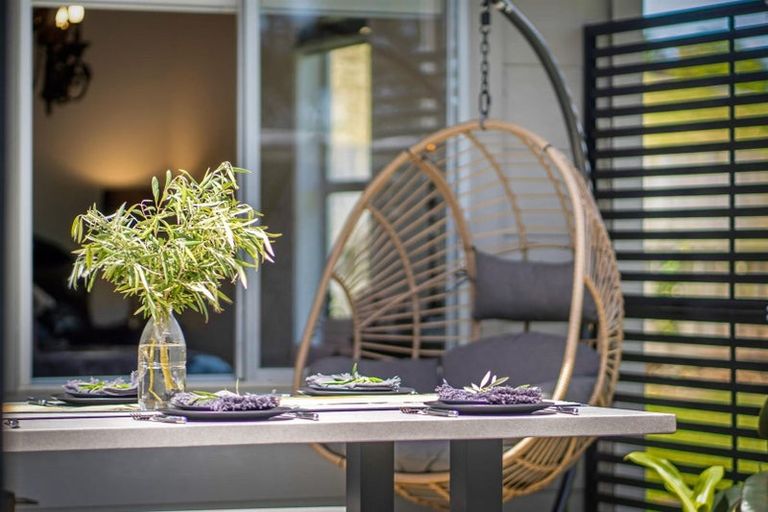 Photo of property in 35 Whaka Street, Maungaturoto, 0520