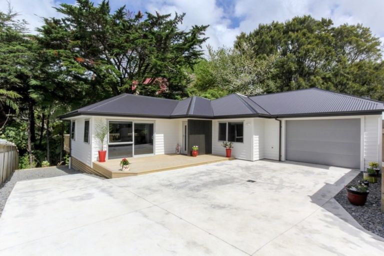 Photo of property in 5b Cyrus Street, Whalers Gate, New Plymouth, 4310
