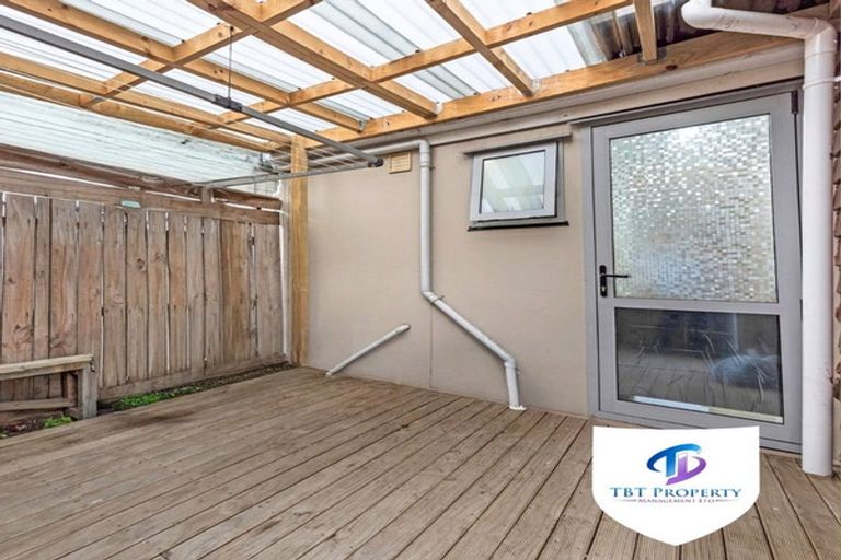 Photo of property in 2/13 Lochinver Road, Papatoetoe, Auckland, 2025