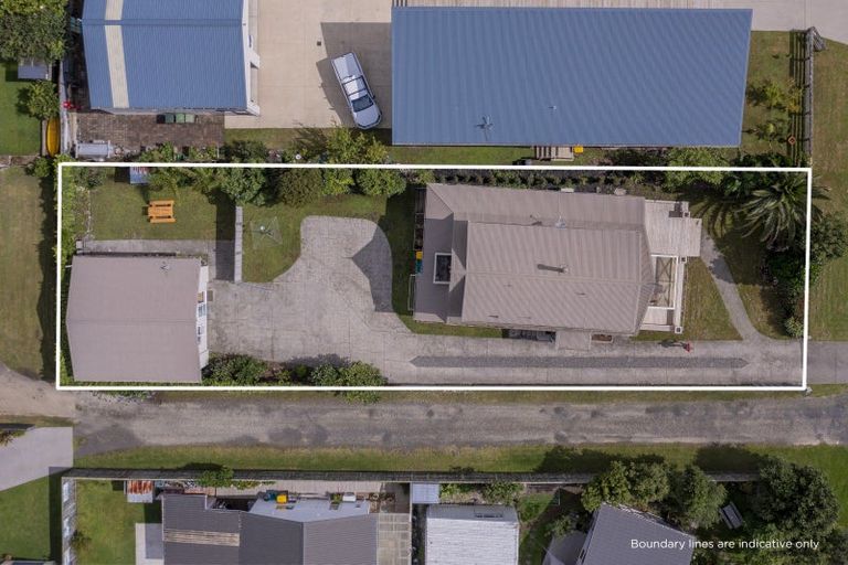 Photo of property in 176 Cook Drive, Whitianga, 3510