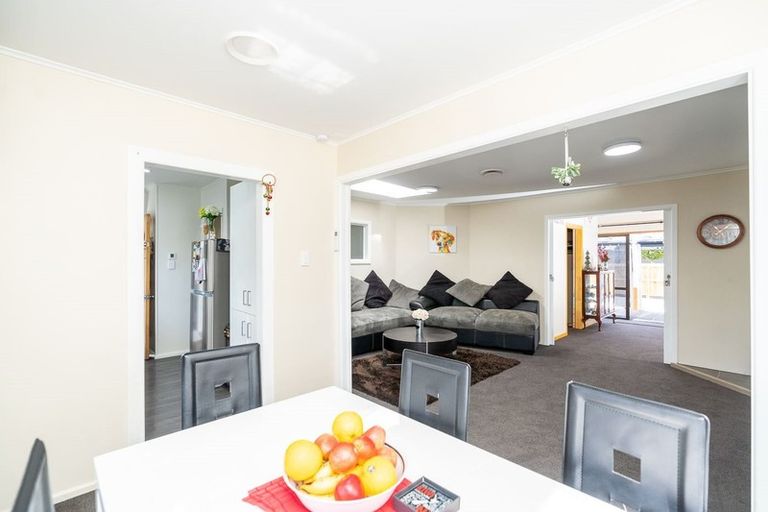 Photo of property in 21 Saxbys Road, Glenview, Hamilton, 3206