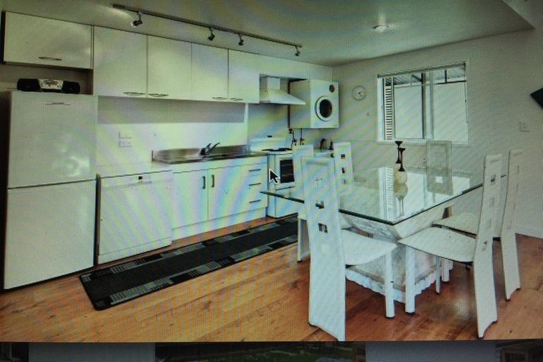 Photo of property in 1057 Great North Road, Point Chevalier, Auckland, 1022
