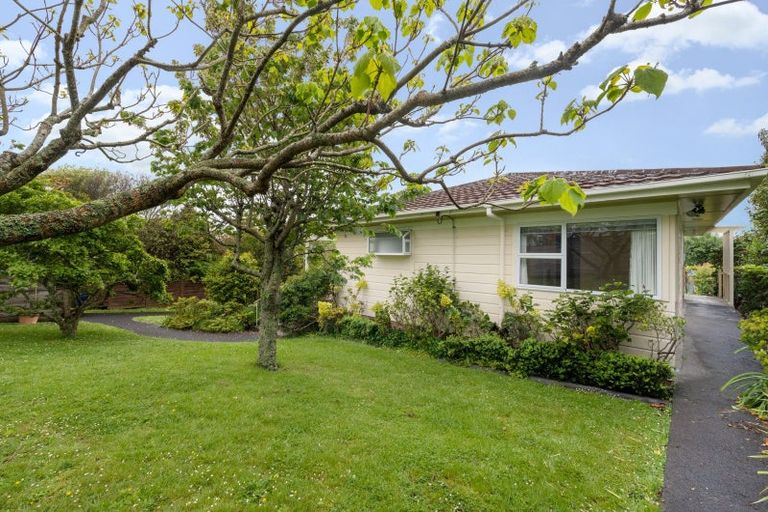 Photo of property in 5 Walter Macdonald Street, Howick, Auckland, 2014