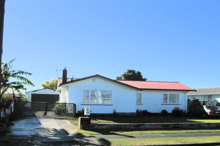 Photo of property in 3 Curling Crescent, Onekawa, Napier, 4110