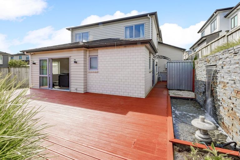 Photo of property in 3 Veneta Close, Flat Bush, Auckland, 2019