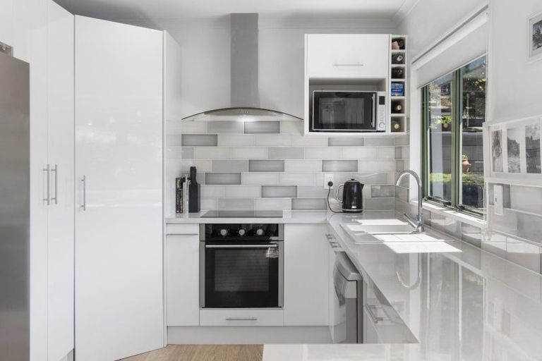 Photo of property in 74 Bell Street, Judea, Tauranga, 3110