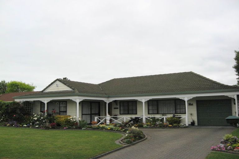 Photo of property in 9 Peridot Place, Conifer Grove, Takanini, 2112