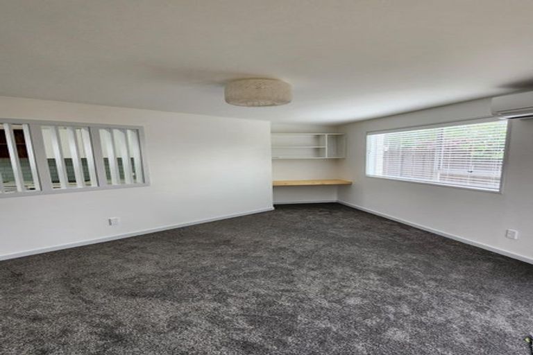 Photo of property in 3/14 Church Square, Addington, Christchurch, 8024