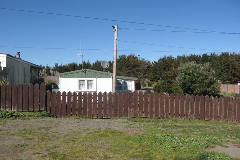 Photo of property in 76 Himatangi Street, Himatangi Beach, Foxton, 4891