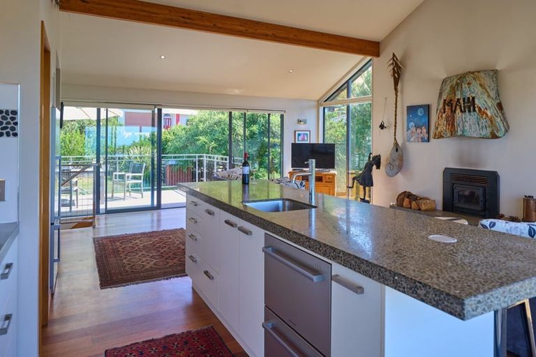 Photo of property in 2 Buxton Place, Gore Bay, Cheviot, 7383