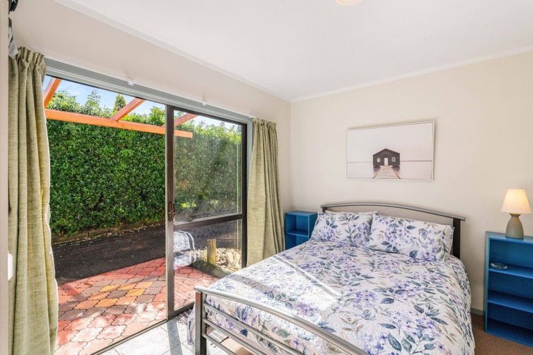 Photo of property in 21 Whiritoa Beach Road, Whiritoa, Whangamata, 3691