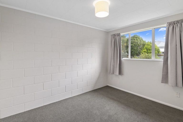 Photo of property in 18a Kings Drive, Levin, 5510