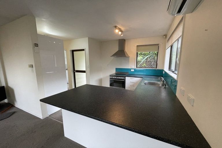 Photo of property in 8 Trinidad Crescent, Grenada Village, Wellington, 6037