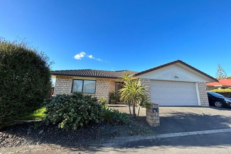 Photo of property in 19 Palm Springs Boulevard, Papamoa Beach, Papamoa, 3118
