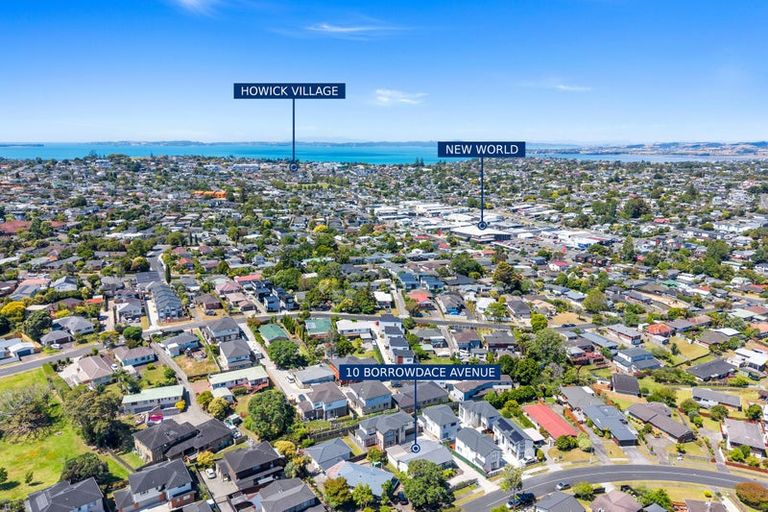 Photo of property in 10 Borrowdace Avenue, Botany Downs, Auckland, 2010