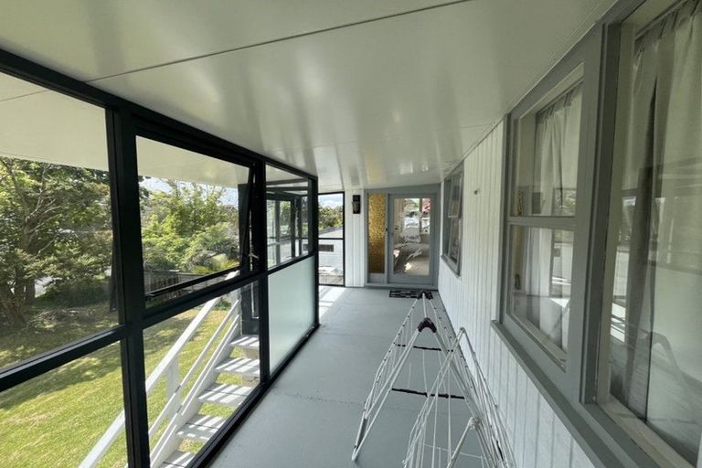 Photo of property in 26 Awaruku Road, Torbay, Auckland, 0630