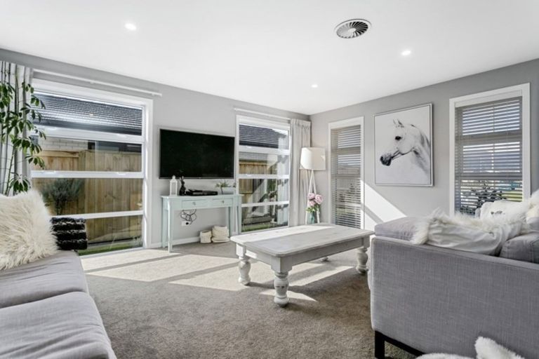 Photo of property in 34 Huka Heights Drive, Rangatira Park, Taupo, 3330