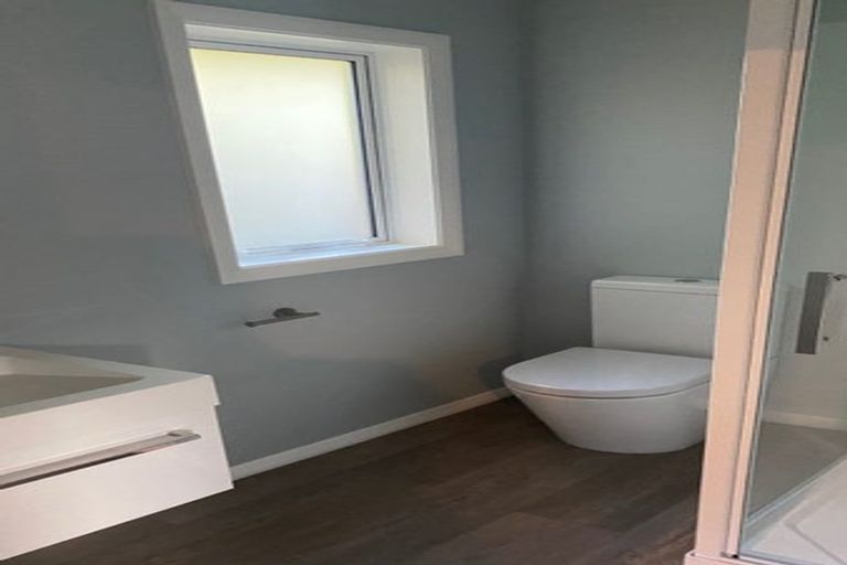 Photo of property in 3a Viscount Place, West End, Palmerston North, 4412