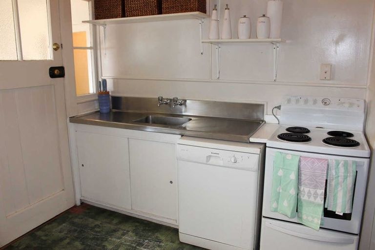 Photo of property in 29 Rifle Range Road, Dinsdale, Hamilton, 3204