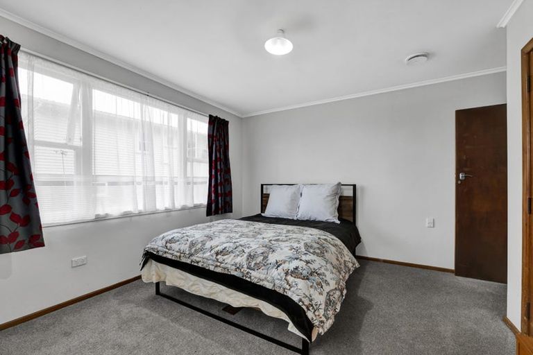 Photo of property in 134 Brooklands Road, Brooklands, New Plymouth, 4310