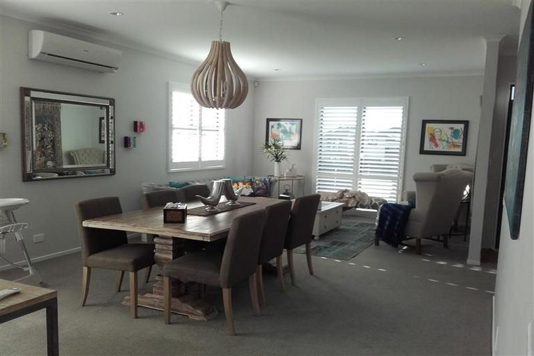 Photo of property in 10 Mauku Lane, Greenhithe, Auckland, 0632