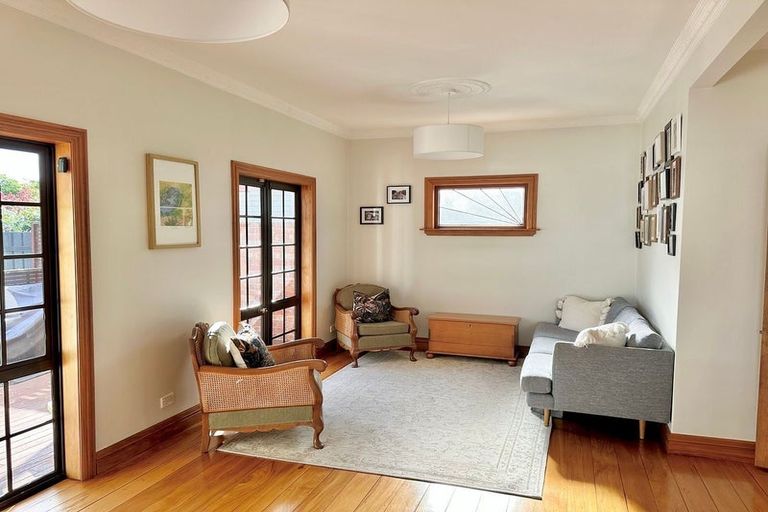 Photo of property in 7 Thornycroft Avenue, Epuni, Lower Hutt, 5011