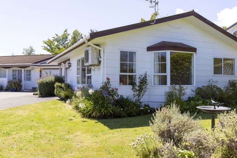 Photo of property in 2/26 Hammersmith Street, Richmond Heights, Taupo, 3330