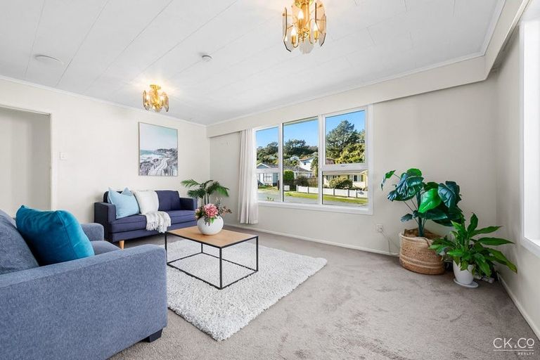 Photo of property in 197 Major Drive, Kelson, Lower Hutt, 5010